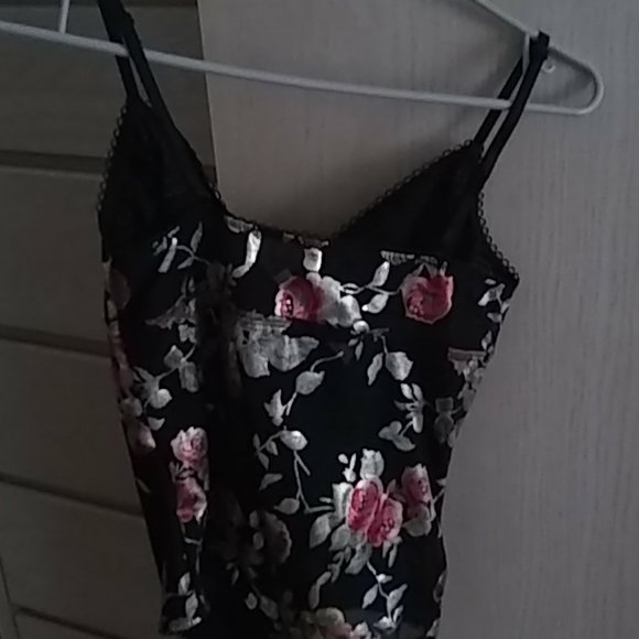 ONLY bodysuit - Picture 3 of 3